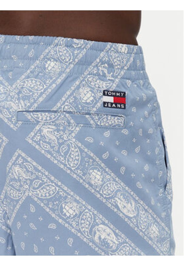 Tommy Jeans Szorty materiałowe DM0DM21945 Błękitny Loose Fit. Kolor: niebieski. Materiał: bawełna