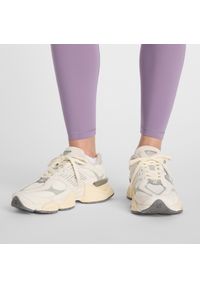 Legginsy damskie do treningu New Balance AC WB6160E1AA5 – fioletowe. Stan: podwyższony. Kolor: fioletowy. Materiał: poliester, lycra, materiał. Wzór: gładki. Sport: fitness #6