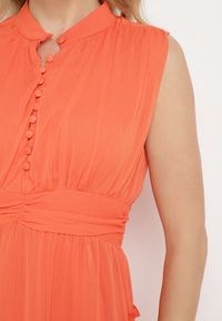 Born2be - Pomarańczowa Sukienka Długa Rozkloszowana z Powlekanymi Guzikami Ingridesa. Kolor: pomarańczowy. Długość: maxi #4