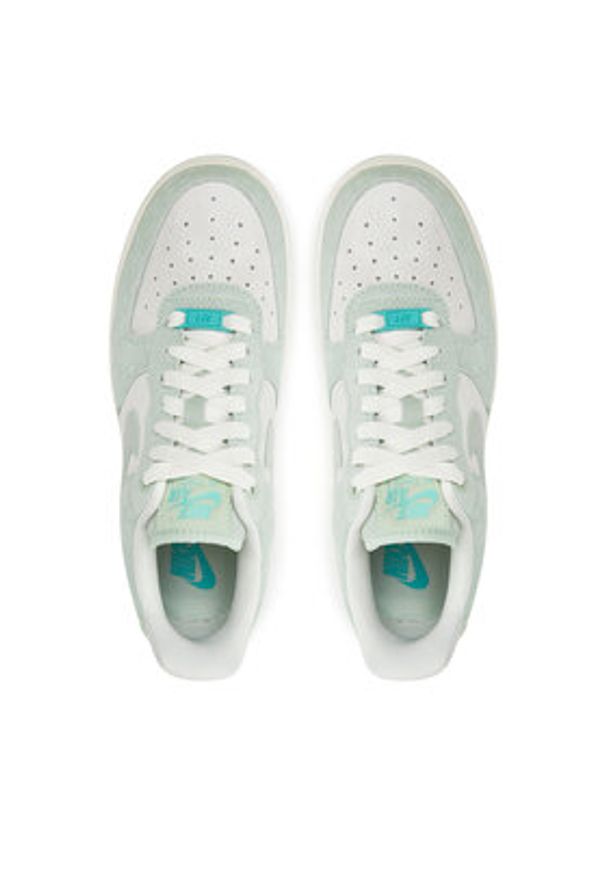 Nike Sneakersy Air Force 1 07 HQ1497 Zielony. Kolor: zielony. Materiał: skóra, zamsz. Model: Nike Air Force