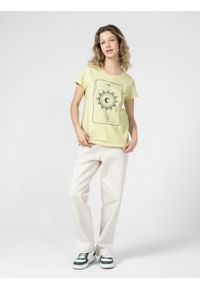 outhorn - T-shirt z nadrukiem damski. Okazja: na co dzień. Materiał: bawełna, dzianina. Wzór: nadruk. Styl: casual #6