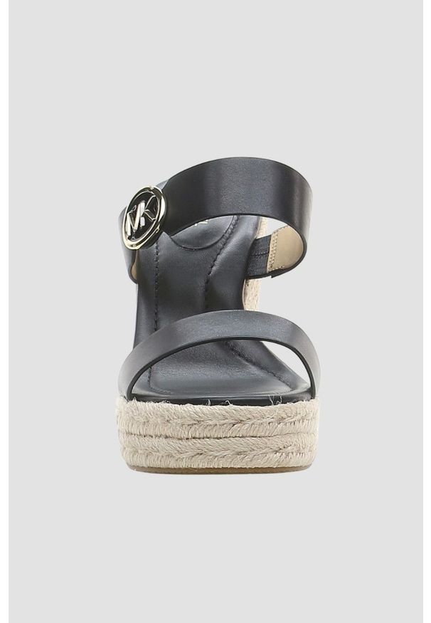 Michael Kors - MICHAEL KORS Czarne sandały Lucinda Wedge. Kolor: czarny