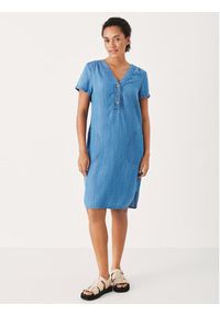 Part Two Sukienka codzienna Kaminas 30306740 Niebieski Feminine Fit. Okazja: na co dzień. Kolor: niebieski. Materiał: lyocell. Typ sukienki: proste. Styl: casual #3