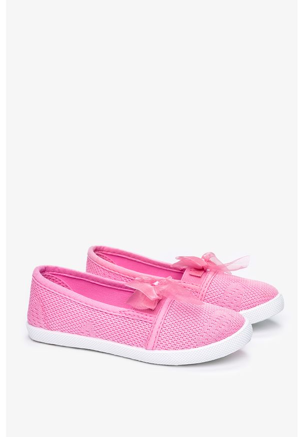 Casu - Różowe trampki slip on z kokardką casu 3156c. Zapięcie: bez zapięcia. Kolor: różowy