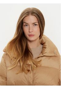 United Colors of Benetton - United Colors Of Benetton Kurtka puchowa 2TWDDN06S Beżowy Regular Fit. Kolor: beżowy. Materiał: syntetyk #4
