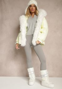 Renee - Jasnożółta Kurtka Pikowana z Kapturem i Odpinanymi Futerkowymi Wstawkami Izafera. Okazja: na co dzień. Typ kołnierza: kaptur. Kolor: żółty. Materiał: jeans. Styl: casual, elegancki #5