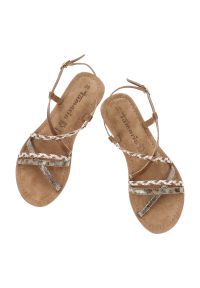 Beżowe Sandały Tamaris Modne Obuwie Damskie. Okazja: na spacer, na co dzień. Zapięcie: pasek. Kolor: beżowy. Wzór: aplikacja. Sezon: lato. Obcas: na obcasie. Styl: klasyczny, casual, elegancki. Wysokość obcasa: średni #3