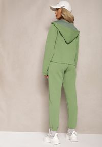 Renee - Zielony Komplet Dresowy z Domieszką Bawełny Pikowana Bluza z Kapturem i Joggery Evathira. Kolor: zielony. Materiał: bawełna, dresówka. Sport: turystyka piesza