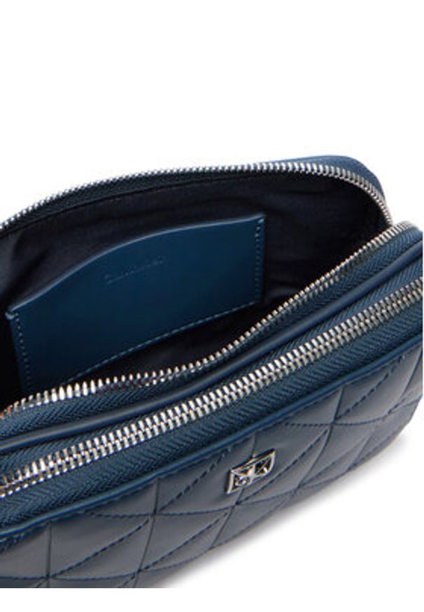 Calvin Klein Torebka Quilted Double Zip Camera Bag LV04F3328G Niebieski. Kolor: niebieski. Materiał: skórzane