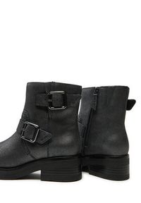Clarks Botki Rebelle Buckle 26178889 Srebrny. Kolor: srebrny. Materiał: skóra