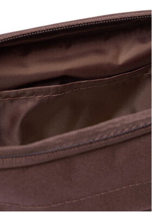 Under Armour Nerka UA Essential Brązowy. Kolor: brązowy. Materiał: materiał