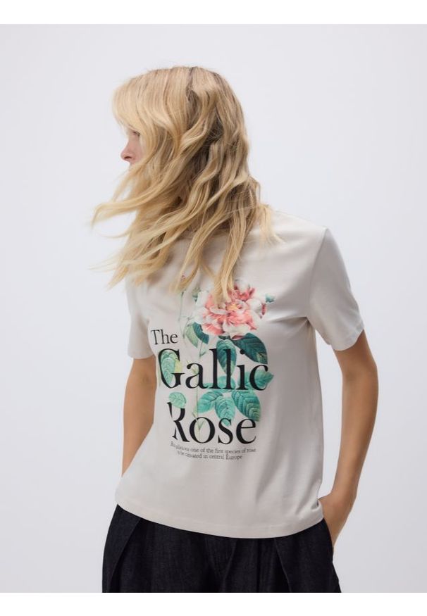 Reserved - T-shirt z nadrukiem - beżowy. Kolor: beżowy. Materiał: dzianina, bawełna. Wzór: nadruk