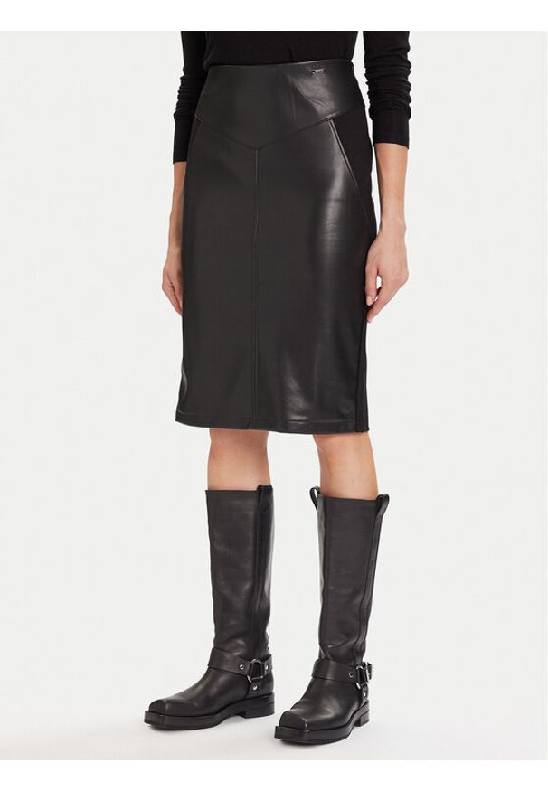 Morgan Spódnica z imitacji skóry 242-JMADO Czarny Slim Fit. Kolor: czarny. Materiał: skóra