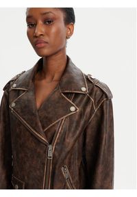 Guess Kurtka z imitacji skóry W5YL04 WHDI0 Brązowy Regular Fit. Kolor: brązowy. Materiał: skóra #5