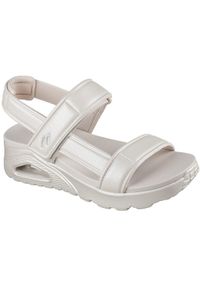 skechers - Sandały Skechers Uno-basically Pretty, Kobiety. Okazja: na co dzień. Kolor: biały. Materiał: skóra ekologiczna, materiał