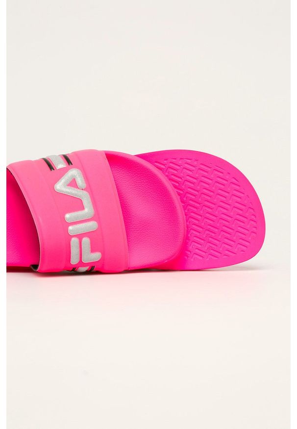 Fila - Klapki Oceano Neon. Kolor: różowy. Materiał: materiał, guma