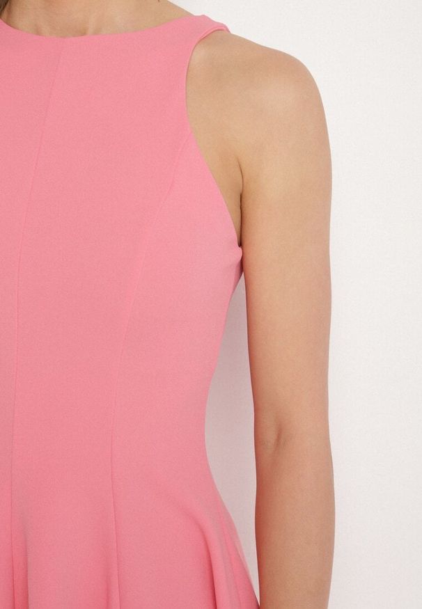 Born2be - Różowa Rozkloszowana Sukienka z Wiskozą Milenissa. Okazja: na imprezę, na co dzień. Kolor: różowy. Materiał: wiskoza. Sezon: lato. Styl: casual, elegancki