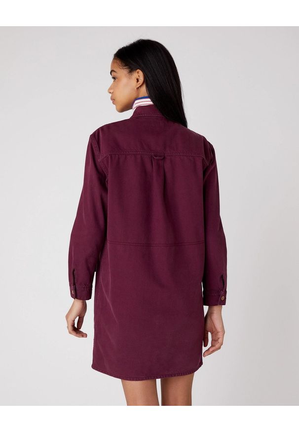 Wrangler - WRANGLER UTILITY DENIM DRESS DAMSKA SUKIENKA MATERIAŁOWA WILD BERRY W29YML14K 112128600. Materiał: materiał, denim