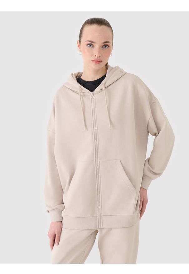 4f - 4F Bluza dresowa rozpinana z kapturem damska - beżowa XS. Okazja: na co dzień. Typ kołnierza: kaptur. Kolor: beżowy. Materiał: dresówka. Wzór: ze splotem, gładki. Styl: casual, sportowy