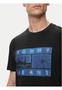 Tommy Jeans T-Shirt Photo Flag DM0DM23191 Czarny Regular Fit. Kolor: czarny. Materiał: bawełna #3