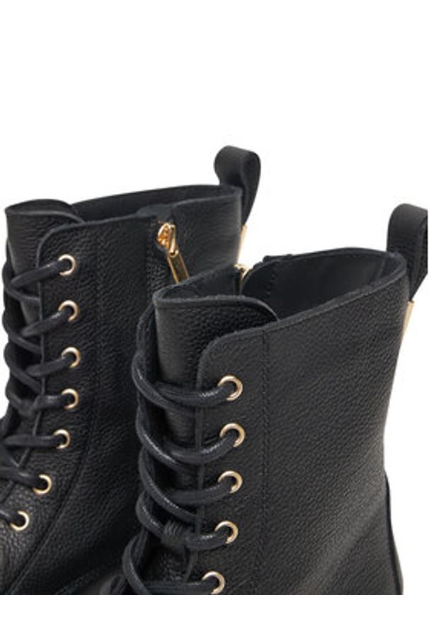 TOMMY HILFIGER - Tommy Hilfiger Trzewiki Th Plaque Pebble Lace Boot Warm FW0FW08767 Czarny. Kolor: czarny. Materiał: skóra