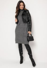 Born2be - Ciemnoszara Sweterkowa Sukienka z Wełną Bawełną i Golfem o Pudełkowym Kroju Akenavia. Okazja: na co dzień. Typ kołnierza: golf. Kolor: szary. Materiał: wełna, bawełna. Styl: casual, elegancki #4