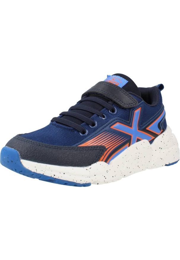 Munich - Buty MUNICH SUPER TRACK Niebieski. Kolor: niebieski. Materiał: tkanina. Styl: sportowy. Sport: turystyka piesza