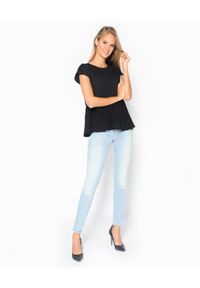 Deha - DEHA - Czarna bluzka z falbaną. Kolor: czarny. Materiał: jeans, materiał #5