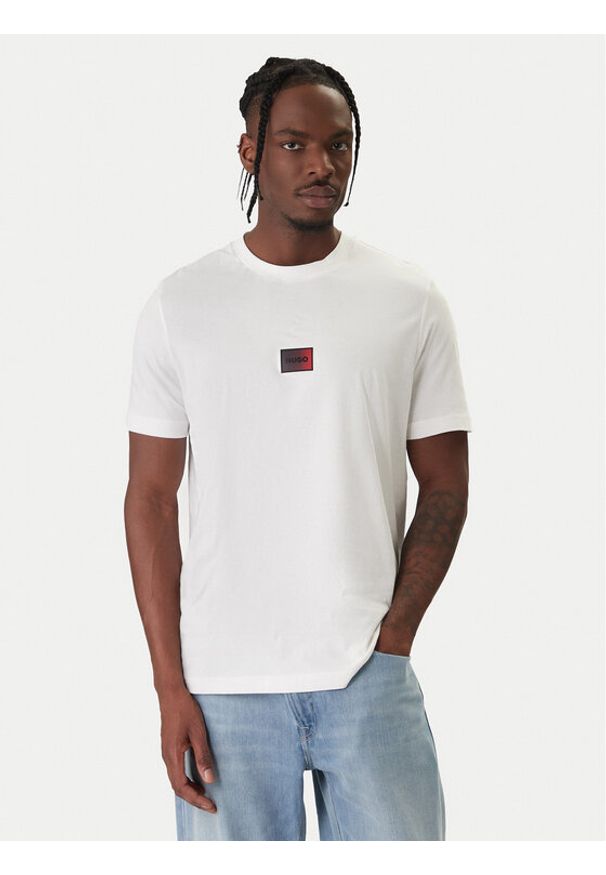 Hugo - HUGO T-Shirt Danotie 50553124 Écru Regular Fit. Kolor: kremowy. Materiał: bawełna