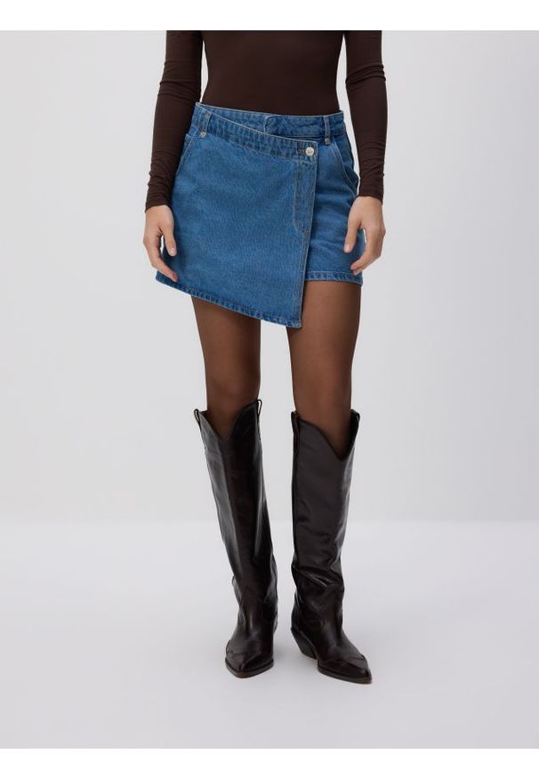 Reserved - Jeansowe spódnico-szorty - niebieski. Kolor: niebieski. Materiał: jeans