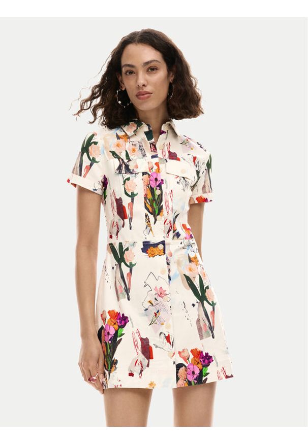 Desigual Sukienka koszulowa Fini 26SWVW48 Écru Regular Fit. Kolor: kremowy. Materiał: wiskoza. Typ sukienki: koszulowe