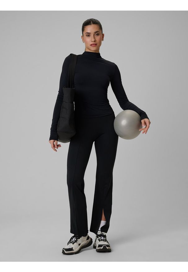 4f - 4F Longsleeve treningowy slim szybkoschnący damski - czarny S. Typ kołnierza: kołnierzyk stójkowy. Kolor: czarny. Długość rękawa: długi rękaw. Sport: fitness