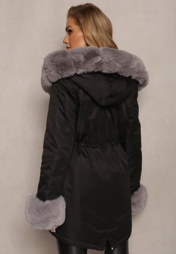 Renee - Czarno-Szara Kurtka Parka z Paskiem w Talii i Kapturem z Futerkiem Hizontia. Okazja: na spacer. Typ kołnierza: golf. Kolor: czarny. Materiał: futro