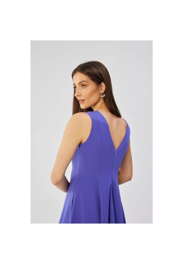 Stylove - Elegancka rozkloszowana sukienka koktajlowa fioletowa. Okazja: na ślub cywilny, na wesele, na imprezę. Kolor: fioletowy. Styl: elegancki, wizytowy