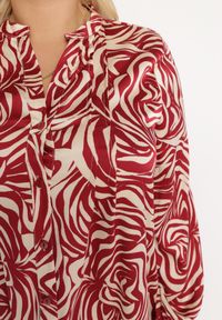 Born2be - Bordowa-Beżowa Sukienka Mini z Falbanką i Abstrakcyjnym Wzorem Ovina. Kolor: czerwony. Długość rękawa: długi rękaw. Długość: mini #4