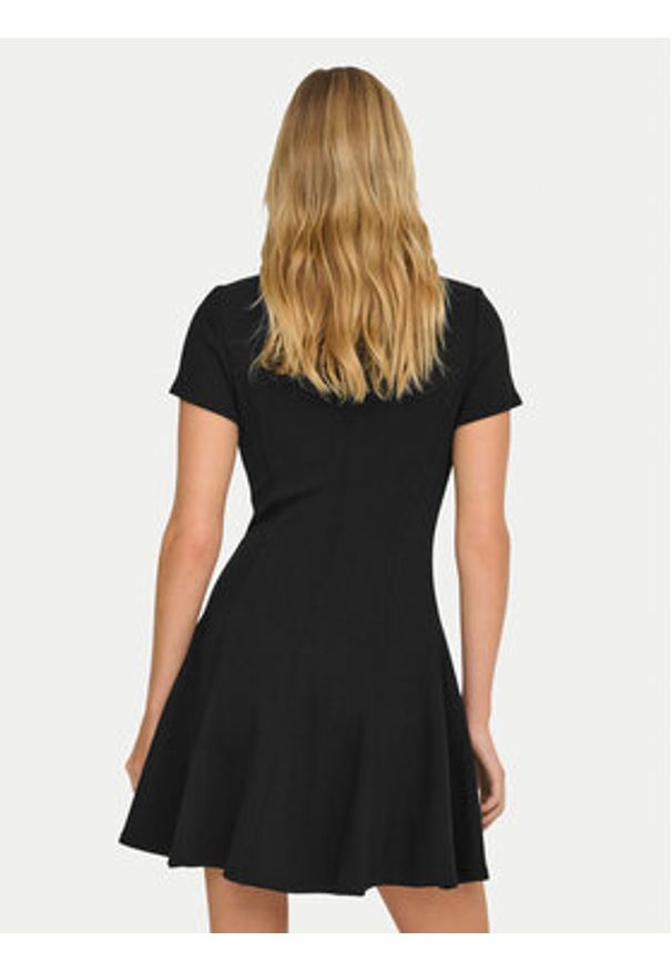 only - ONLY Sukienka codzienna Kenya 15370506 Czarny Regular Fit. Okazja: na co dzień. Kolor: czarny. Materiał: wiskoza. Typ sukienki: proste. Styl: casual