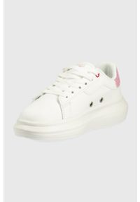 U.S. Polo Assn. sneakersy dziecięce kolor biały. Nosek buta: okrągły. Zapięcie: sznurówki. Kolor: biały. Materiał: guma. Obcas: na platformie