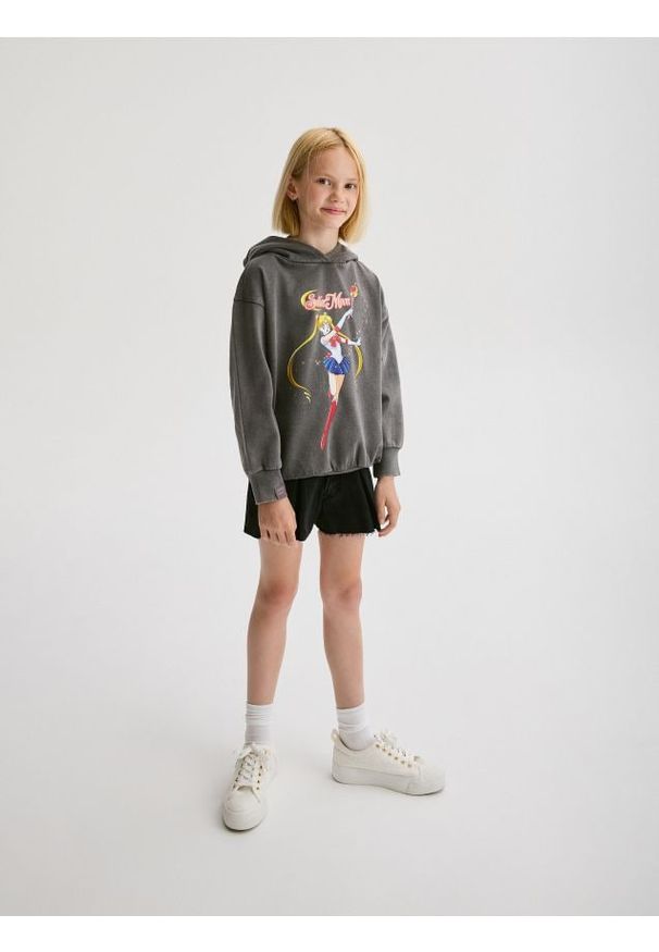 Reserved - Bluza dresowa Sailor Moon - ciemnoszary. Kolor: szary. Materiał: dresówka