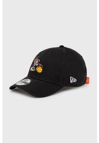 New Era czapka bawełniana kolor czarny z aplikacją. Kolor: czarny. Materiał: bawełna. Wzór: aplikacja