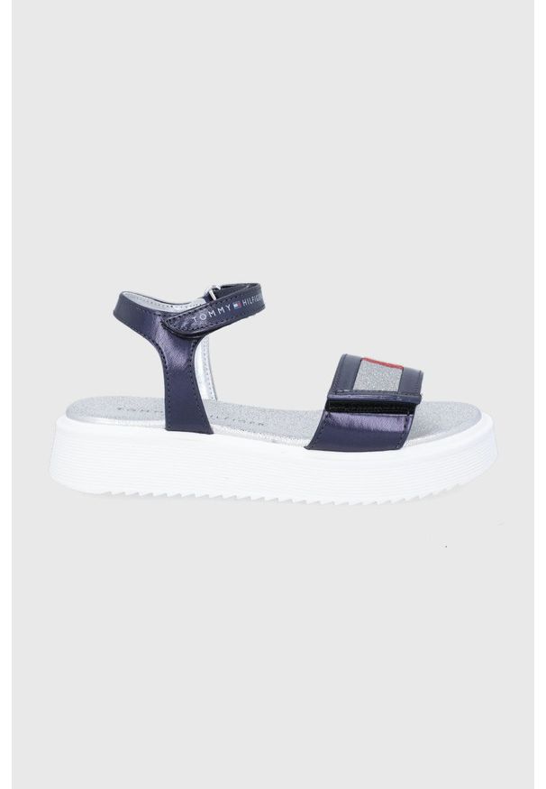 TOMMY HILFIGER - Tommy Hilfiger sandały dziecięce kolor granatowy. Zapięcie: rzepy. Kolor: niebieski. Materiał: skóra, guma, materiał. Obcas: na platformie