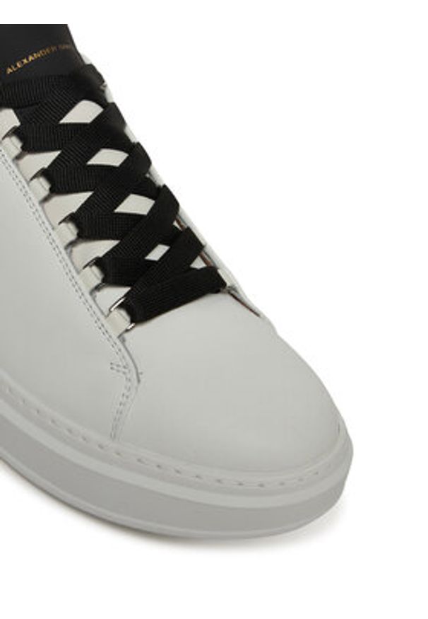Alexander Smith Sneakersy Wembley ASBCWYM-2264-WBK Biały. Kolor: biały. Materiał: skóra