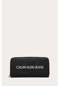 Calvin Klein Jeans - Portfel. Kolor: czarny. Materiał: skóra ekologiczna. Wzór: gładki #1