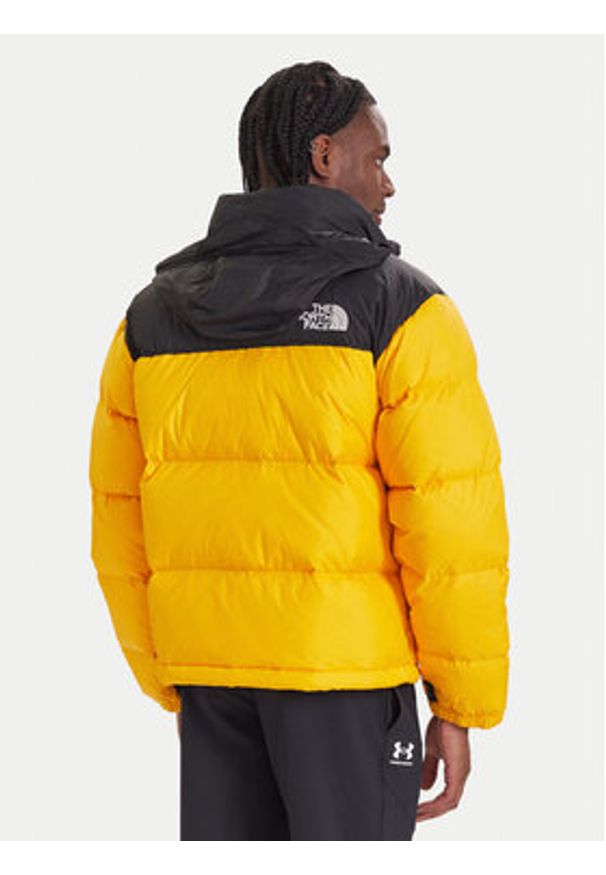 The North Face Kurtka puchowa 1996 Retro Nuptse NF0A3C8D Żółty Loose Fit. Kolor: żółty. Materiał: syntetyk. Styl: retro