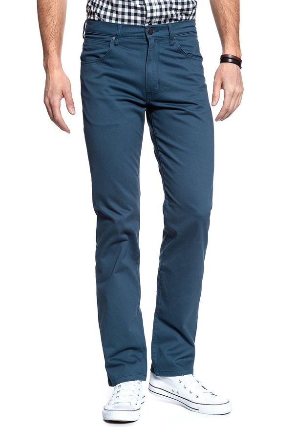 Wrangler - WRANGLER SPODNIE MĘSKIE ARIZONA OXFORD BLUE W12OA1072. Materiał: materiał