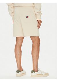 Tommy Jeans Szorty sportowe New Classic Beach DM0DM21781 Beżowy Relaxed Fit. Kolor: beżowy. Materiał: bawełna. Styl: sportowy #4