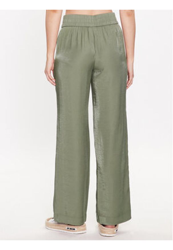 Olsen Spodnie materiałowe 14002060 Khaki Regular Fit. Kolor: brązowy. Materiał: wiskoza, materiał
