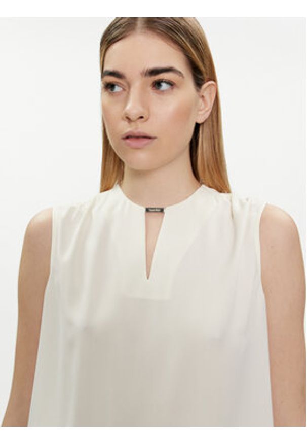 Calvin Klein Bluzka K20K207063 Écru Regular Fit. Materiał: syntetyk