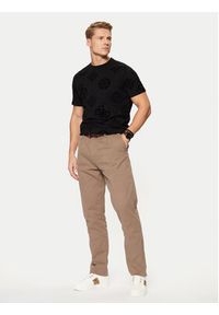 Guess Spodnie materiałowe M4BB27 WGHA1 Brązowy Slim Fit. Kolor: brązowy. Materiał: bawełna