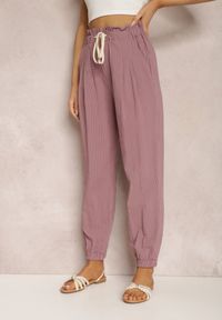 Renee - Ciemnofioletowe Spodnie Nethiphoia. Stan: podwyższony. Kolor: fioletowy. Materiał: bawełna. Długość: długie. Wzór: prążki, aplikacja #5