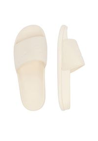 Reebok Klapki CEOWB-ZJ250026A Écru. Kolor: kremowy. Materiał: materiał #3